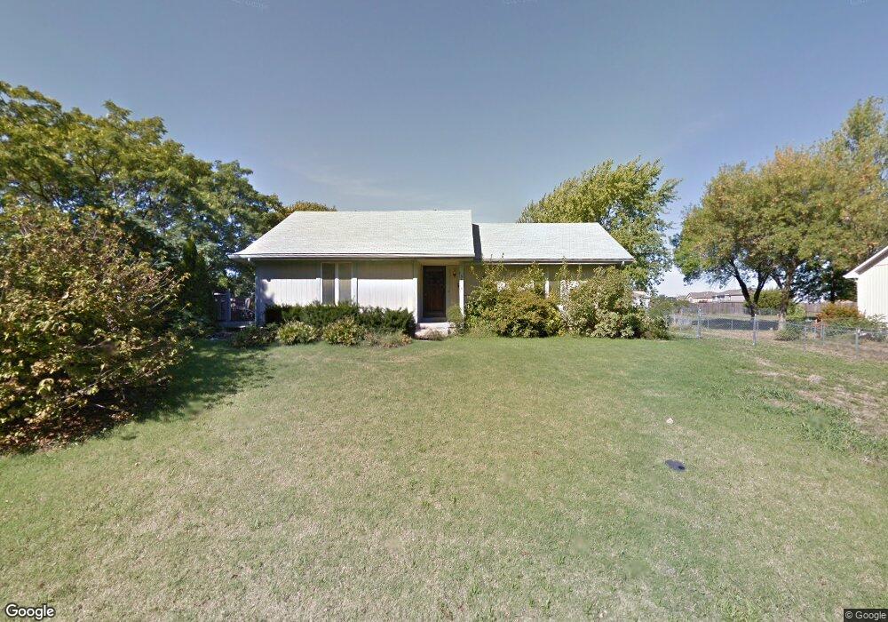 6400 Charlotte St, Shawnee, KS 66216 - photo 1