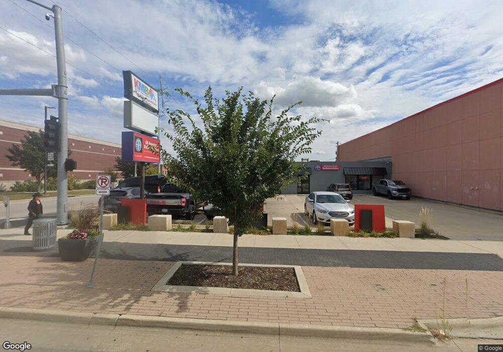 627 1st Ave SE, Cedar Rapids, IA 52401 - photo 1