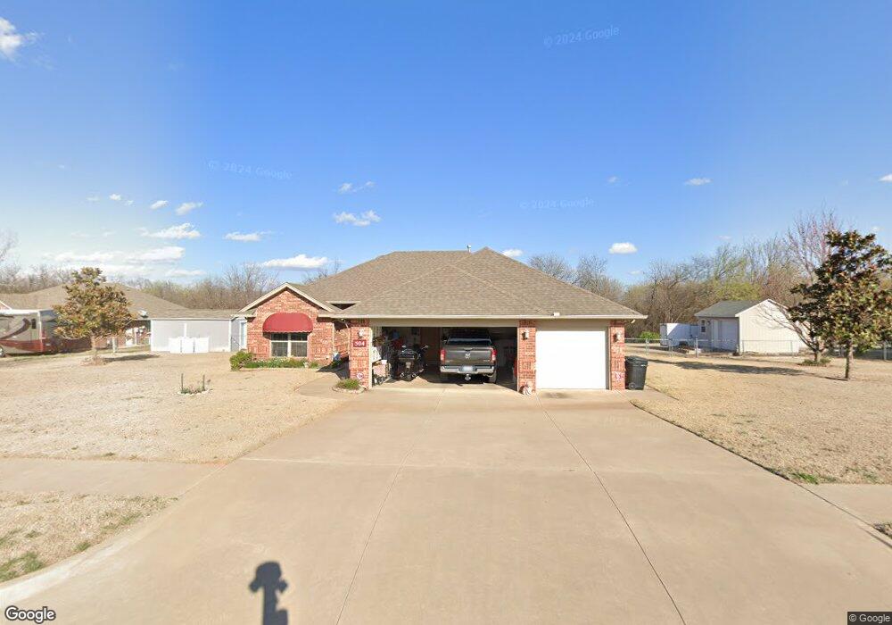 504 Nathan Ln, Moore, OK 73160 - photo 1