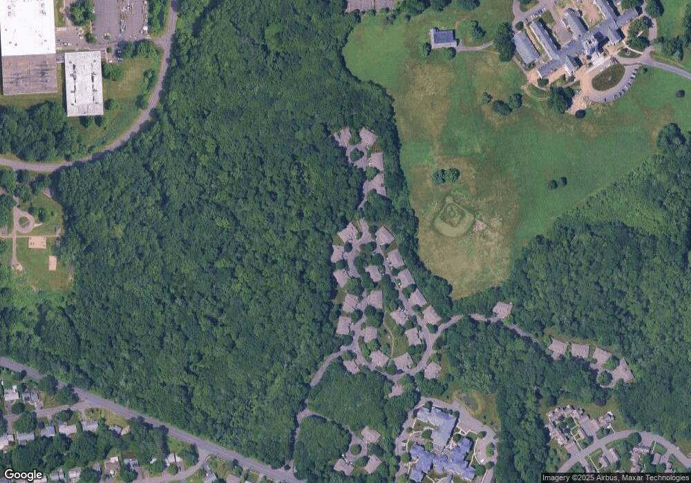 18 Tabor Cir, West Hartford, CT 06117 - photo 1