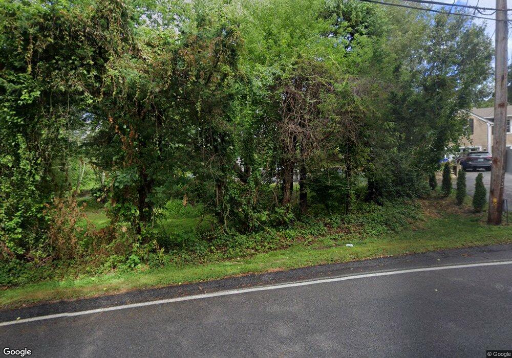 196 Green Bush, West Warwick, RI 02893 - photo 1