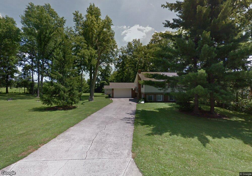 2539 Hall Dr, Lima, OH 45806 - photo 1