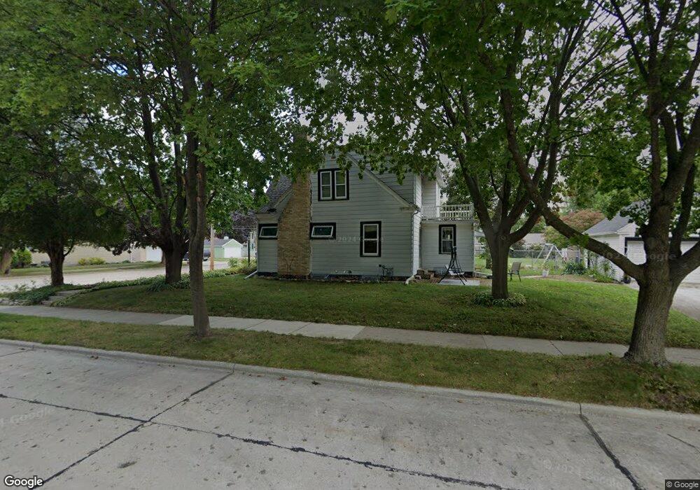 1203 N 21st St, Manitowoc, WI 54220 - photo 1