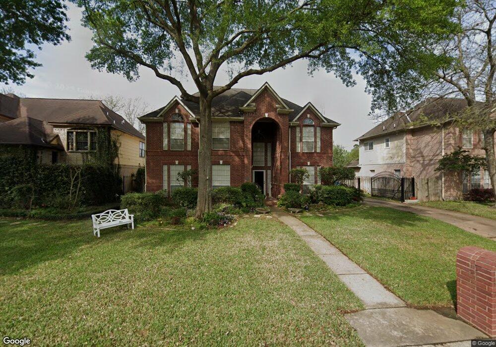 7303 Athlone Dr, Houston, TX 77088 - photo 1