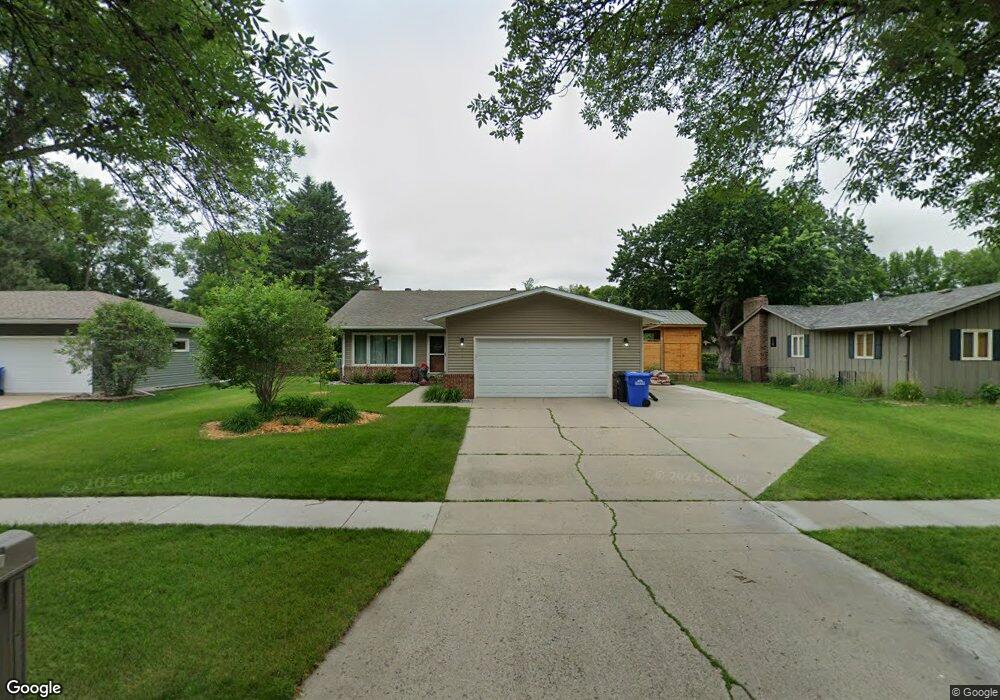 3528 Par St N, Fargo, ND 58102 - photo 1