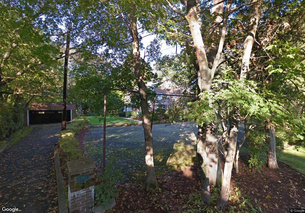 75 Royce Rd, Newton Center, MA 02459 - photo 1