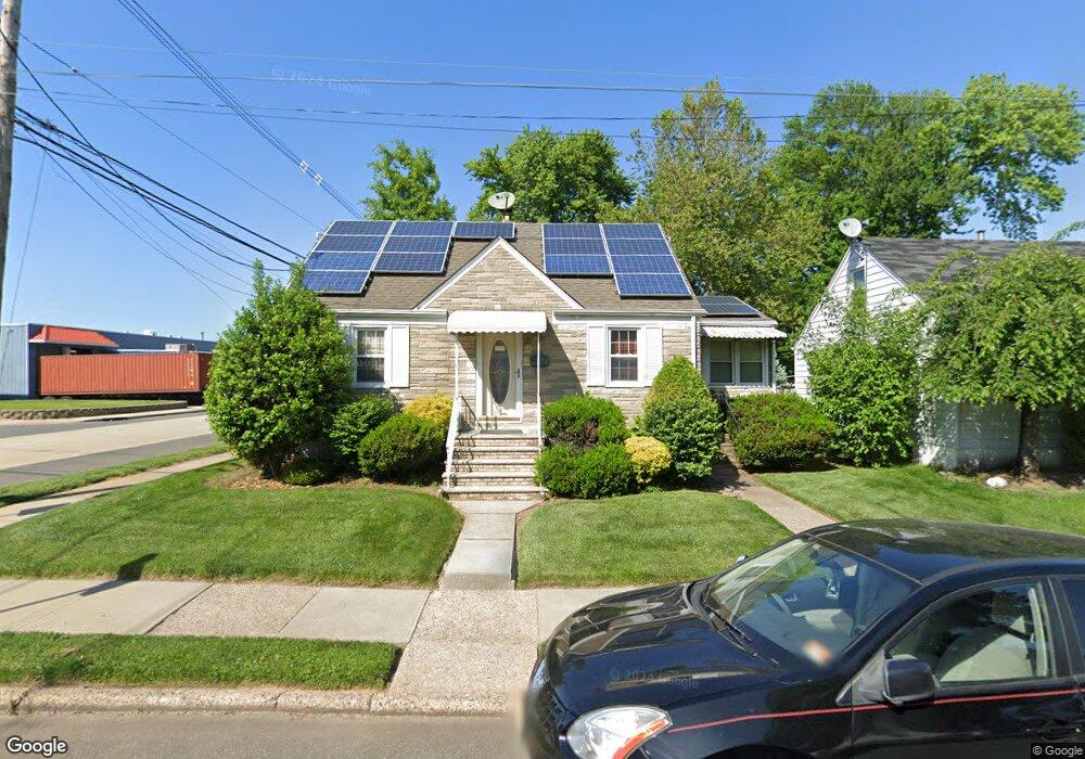 246 Bradford Ave, Linden, NJ 07036 - photo 1