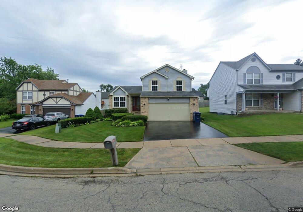 2629 Peppertree Ln, Waukegan, IL 60085 - photo 1