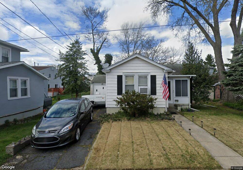 1702 Shallcross Ave, Folcroft, PA 19032 - photo 1