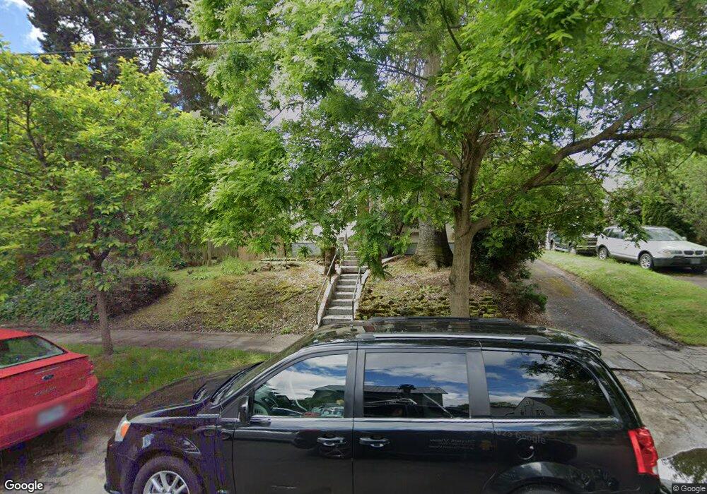 1516 N Winchell St unit 2, Portland, OR 97217 - photo 1