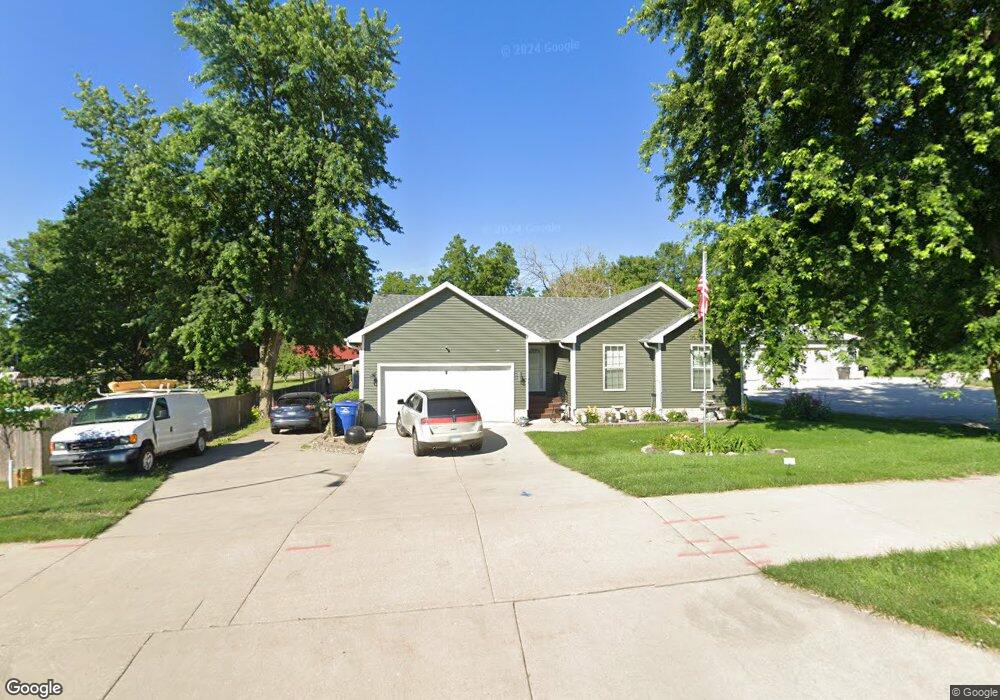 4200 Indianola Ave, Des Moines, IA 50320 - photo 1