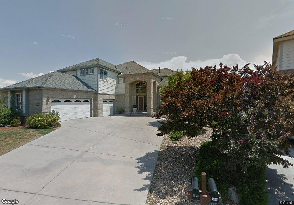 22658 E Weaver Dr, Aurora, CO 80016 - photo 1