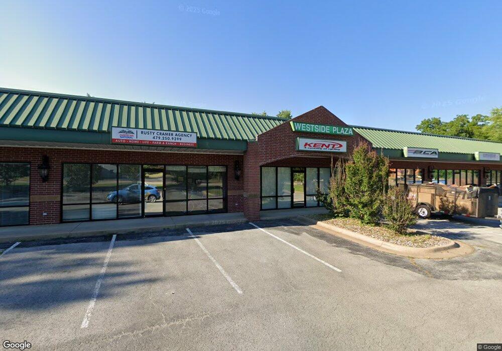 918 W Central Ave, Bentonville, AR 72712 - photo 1