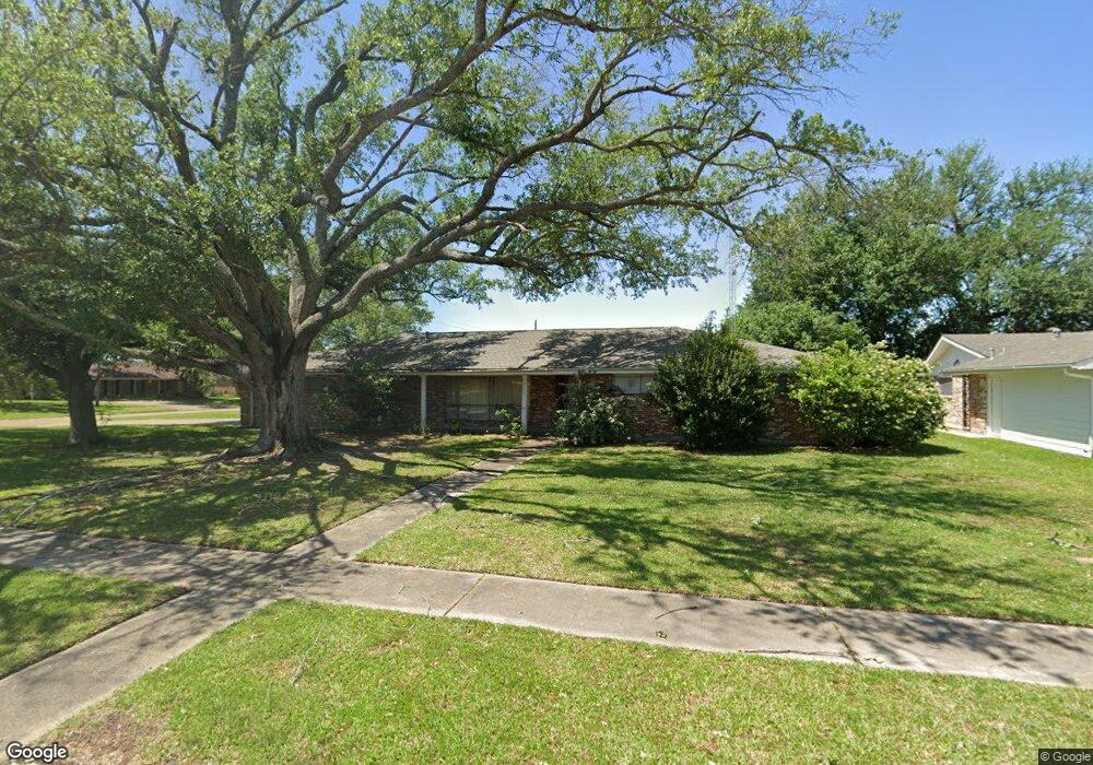 230 Laurel St, Lake Charles, LA 70605 - photo 1