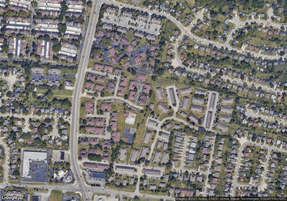 860 Cherlyn Ct, Columbus, OH 43228 - photo 1