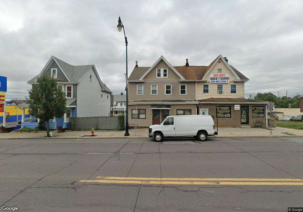 460 W Broad St, Hazleton, PA 18201 - photo 1