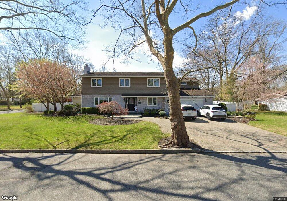 1 Cedar Crest Dr, Dix Hills, NY 11746 - photo 1