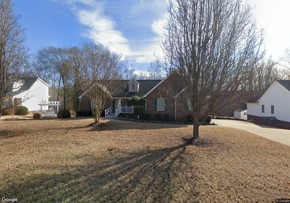 333 Quinn Rd, Clover, SC 29710 - photo 1