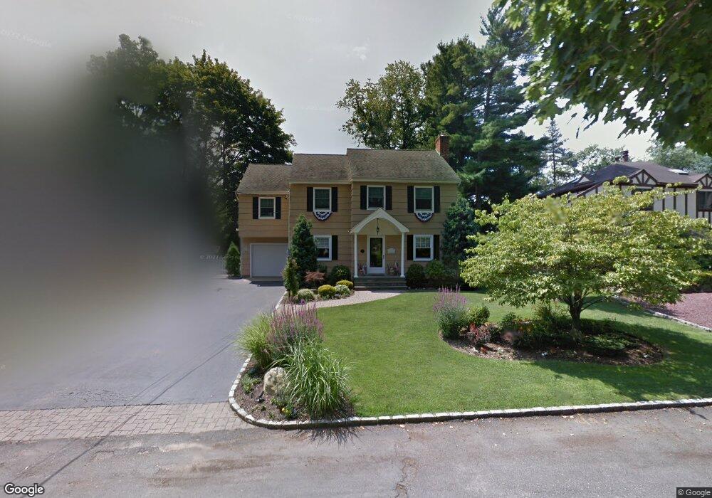 23 Smith St, Glen Head, NY 11545 - photo 1