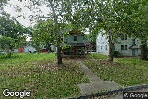 1114 SW Western Ave, Topeka, KS 66604