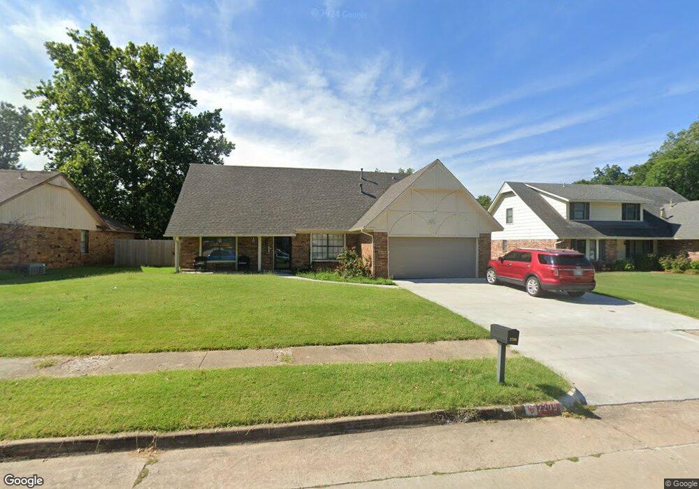 2800 S Aspen Ave, Broken Arrow, OK 74012 - photo 1