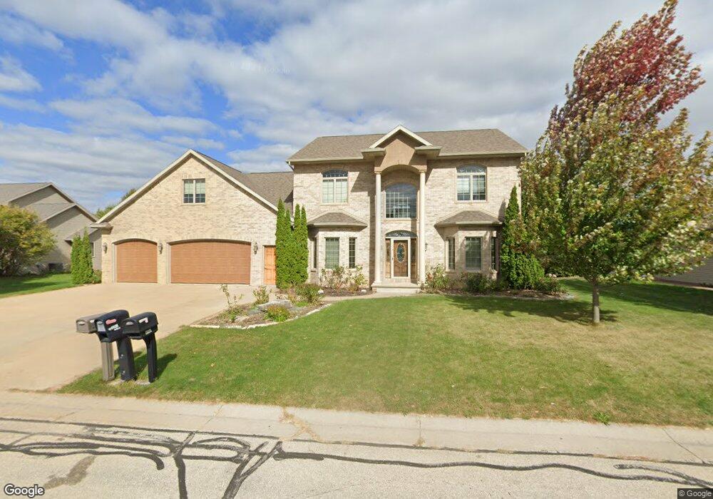 W6036 Sweet William Dr, Appleton, WI 54915 - photo 1