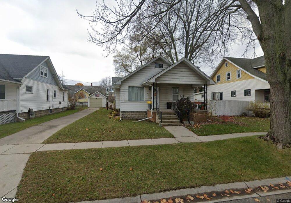 1225 15th St, Port Huron, MI 48060 - photo 1