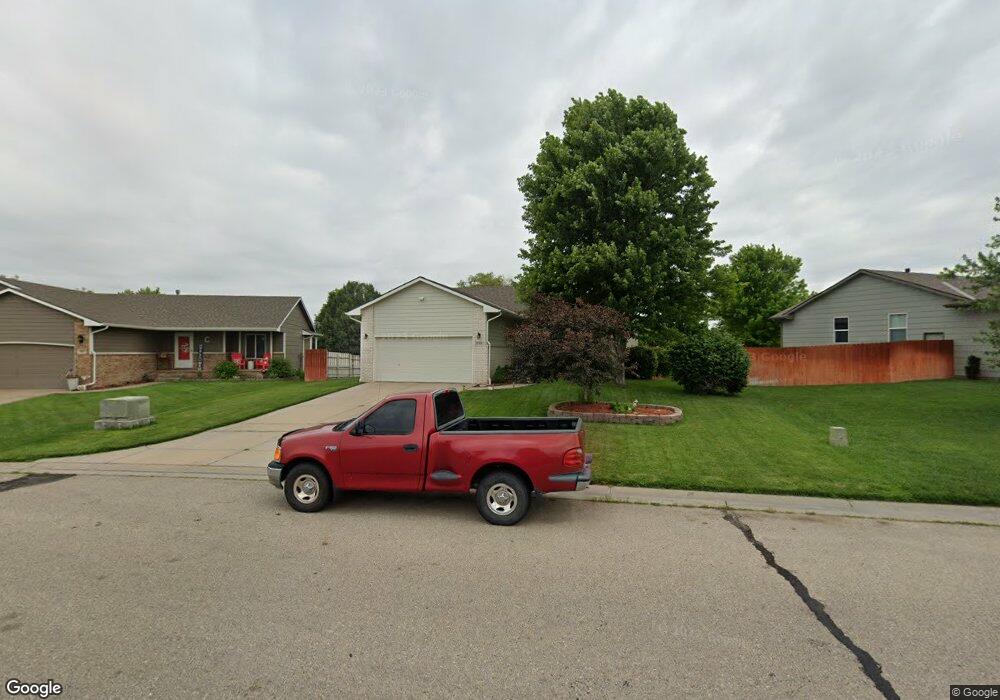 1931 N Country Walk Ln, Mulvane, KS 67110 - photo 1