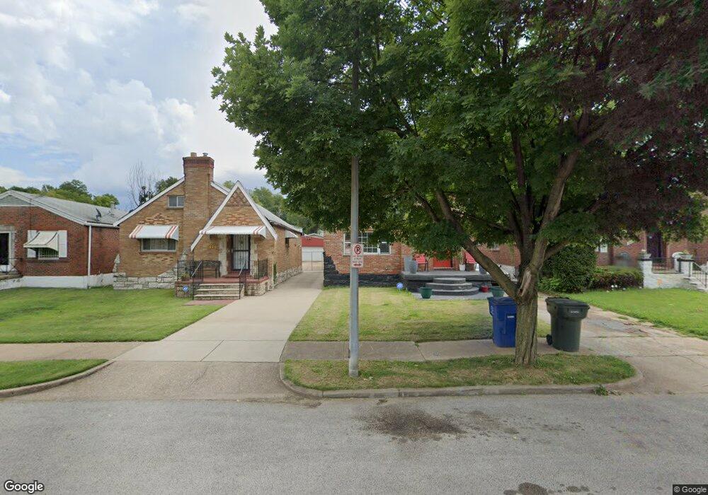 4508 Dryden Ave, Saint Louis, MO 63115 - photo 1