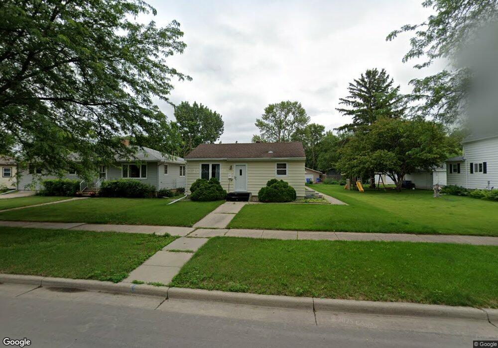 1813 4th St N, Fargo, ND 58102 - photo 1