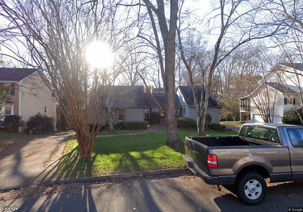 235 Softwood Cir unit 3B, Roswell, GA 30076 - photo 1