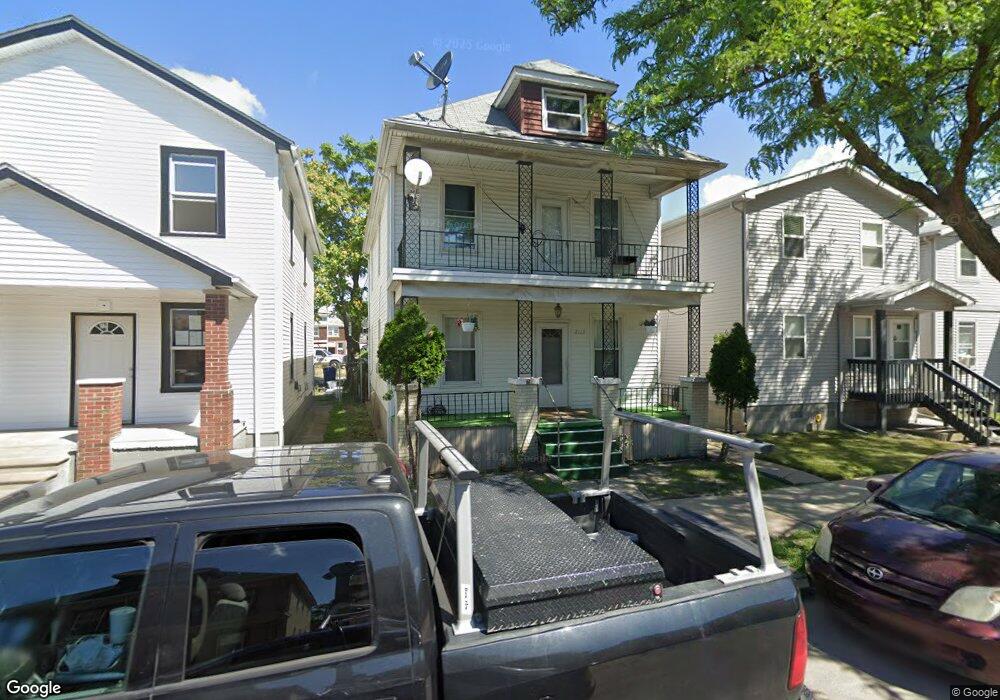 2107 Trowbridge St, HamtraMcK, MI 48212 - photo 1