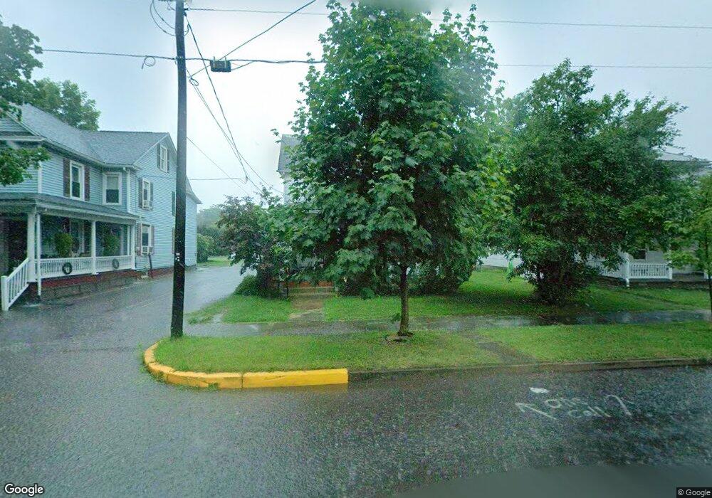 588 W Main St, Bloomsburg, PA 17815 - photo 1