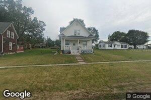 307 4th St, Durant, IA 52747