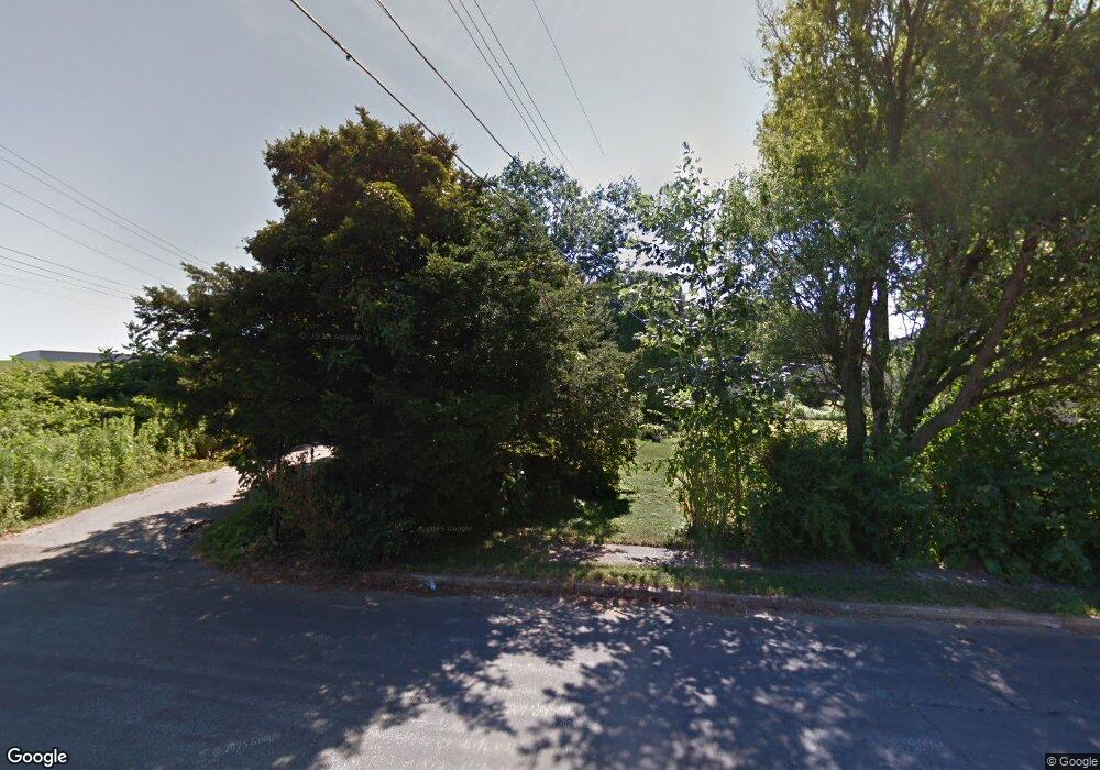 1267 Earl Ave, Lancaster, PA 17603 - photo 1