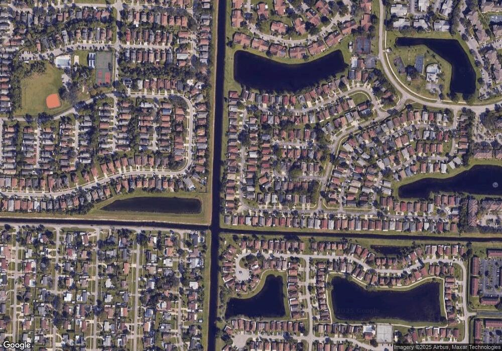 1394 Summit Run Cir, West Palm Beach, FL 33415 - photo 1