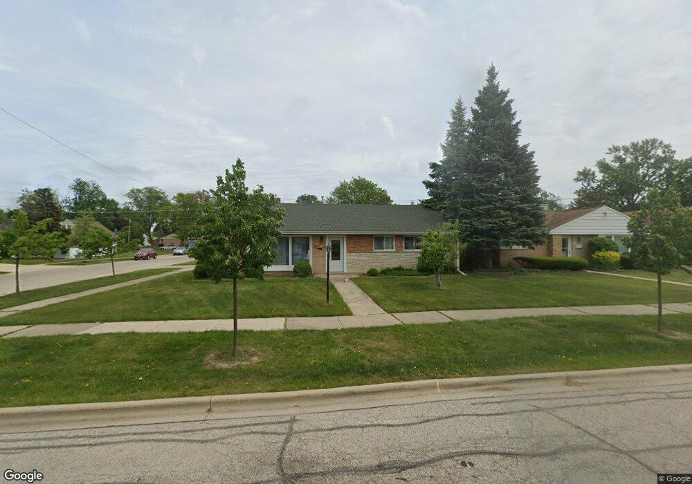 1081 S 3rd Ave, Des Plaines, IL 60016 - photo 1