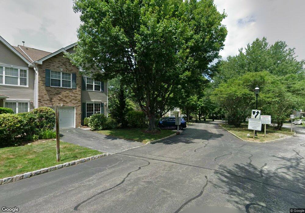 336 Vista View Dr, Mahwah, NJ 07430 - photo 1