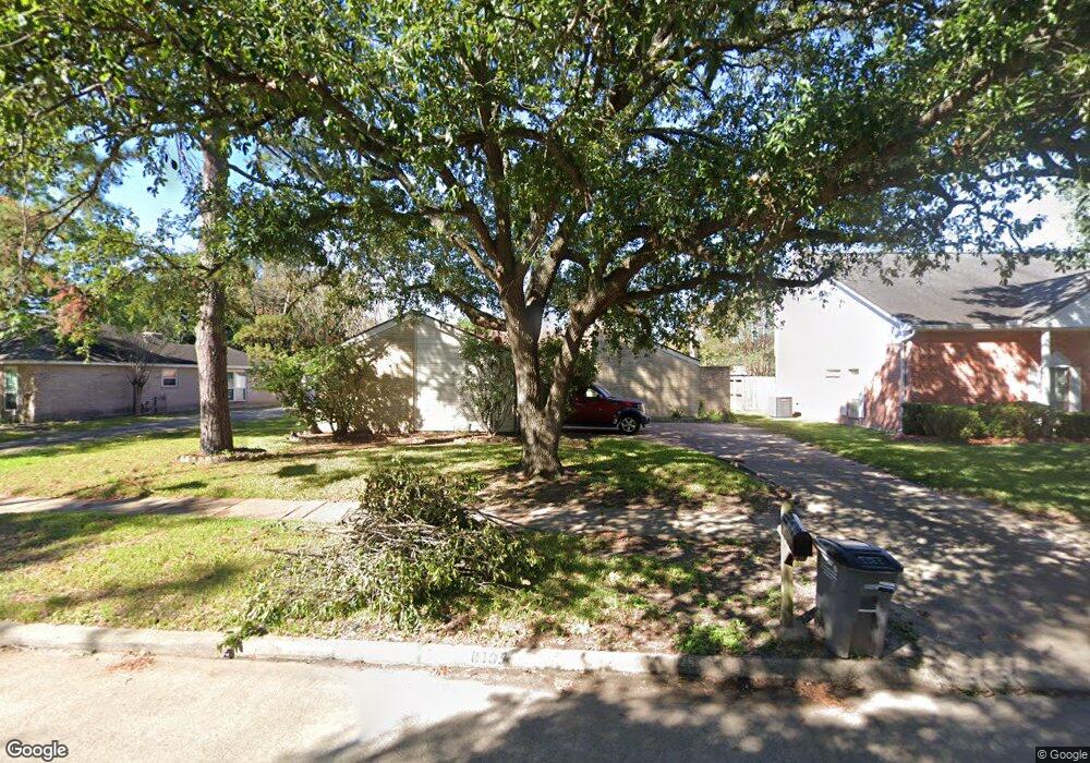 8107 Town Creek Dr, Houston, TX 77095 - photo 1