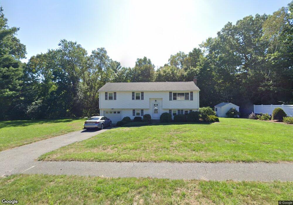 38 Stonybrook Dr, Holliston, MA 01746 - photo 1