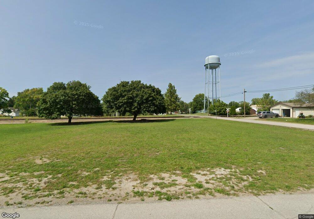 301 W Main St, Boswell, IN 47921 - photo 1