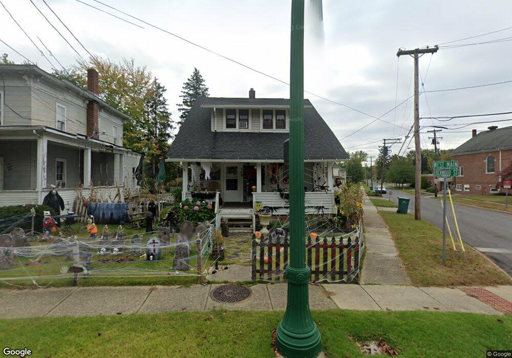 548 W Main St, Geneva, OH 44041 - photo 1