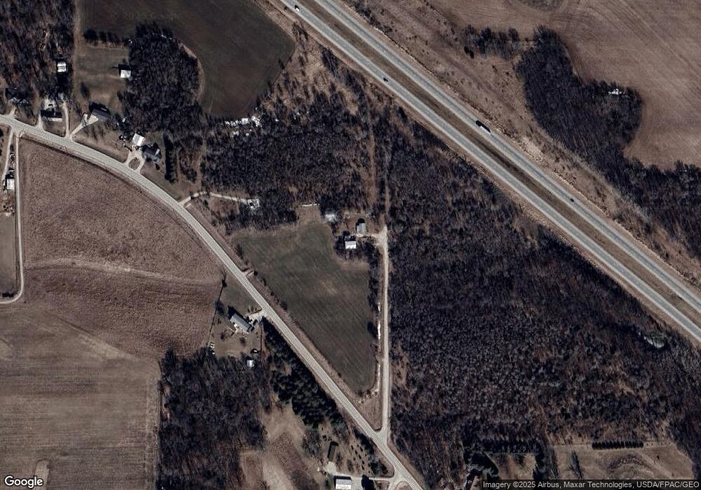 5557 33rd Ave, Center Point, IA 52213 - photo 1