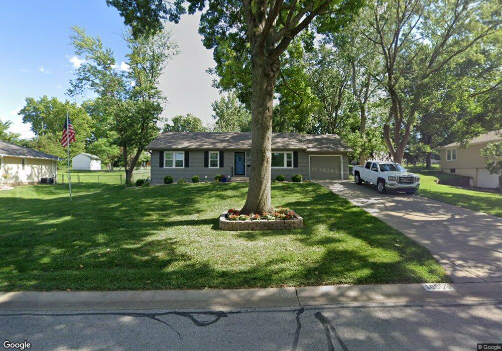 10909 W 50th Terrace, Shawnee, KS 66203 - photo 1