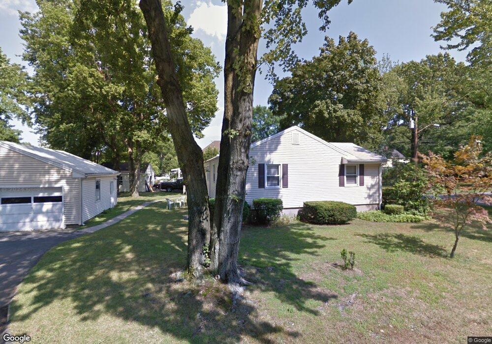 41 Maple St, Darien, CT 06820 - photo 1