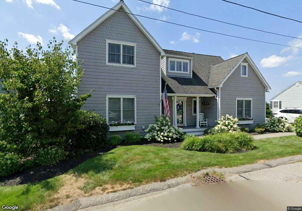 137 Meadowview St, Marshfield, MA 02050 - photo 1
