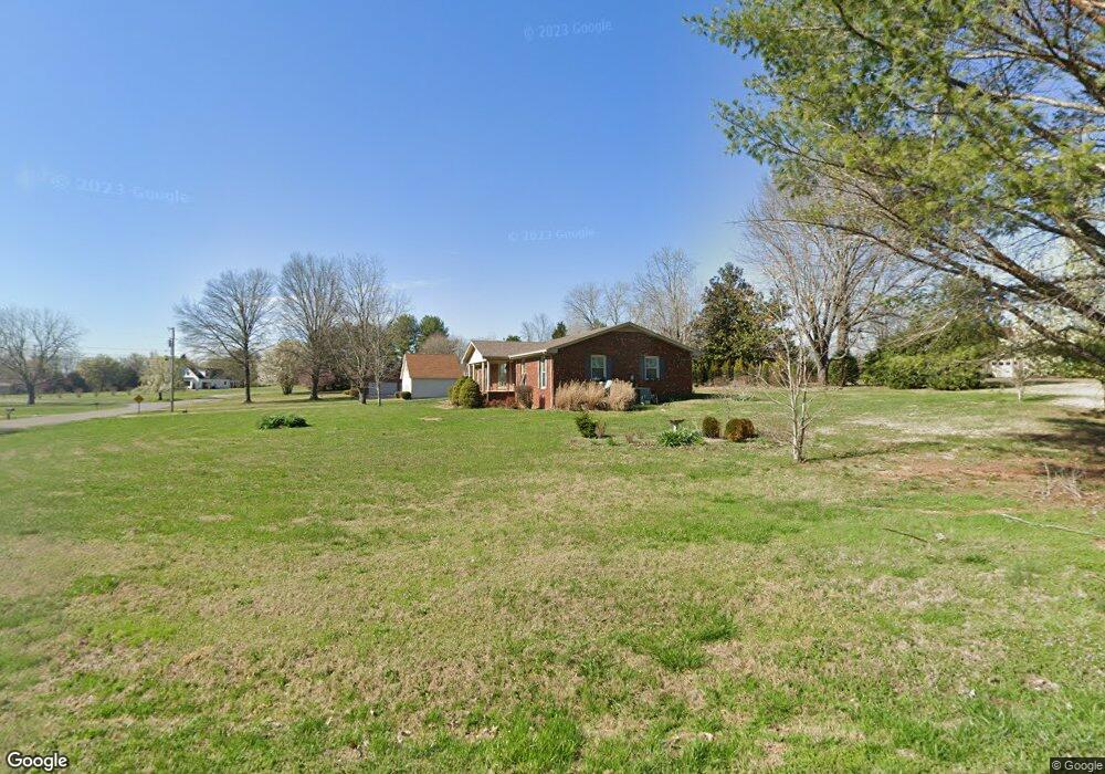 313 Meadowlark Dr, Shelbyville, TN 37160 - photo 1