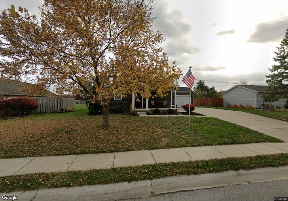 1006 Murray Rd, Wapakoneta, OH 45895 - photo 1