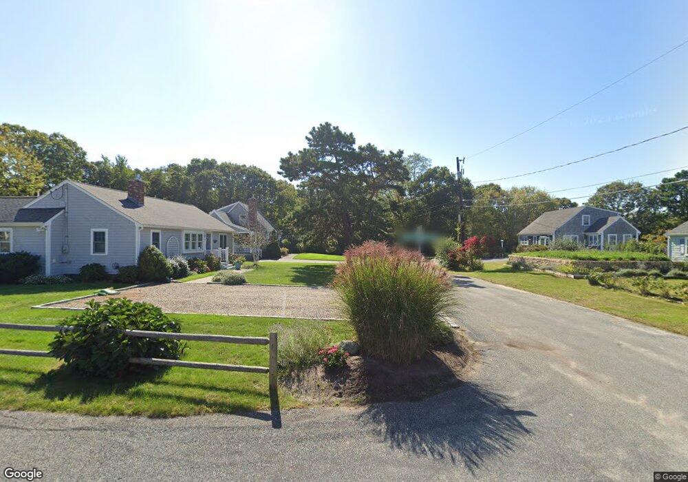 25 Bevins Ct, West Dennis, MA 2670 - photo 1