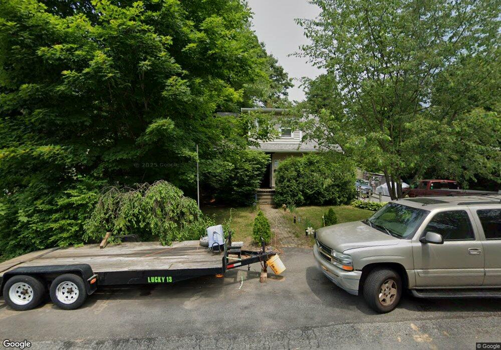 72 Maolis Ave, West Bridgewater, MA 02379 - photo 1